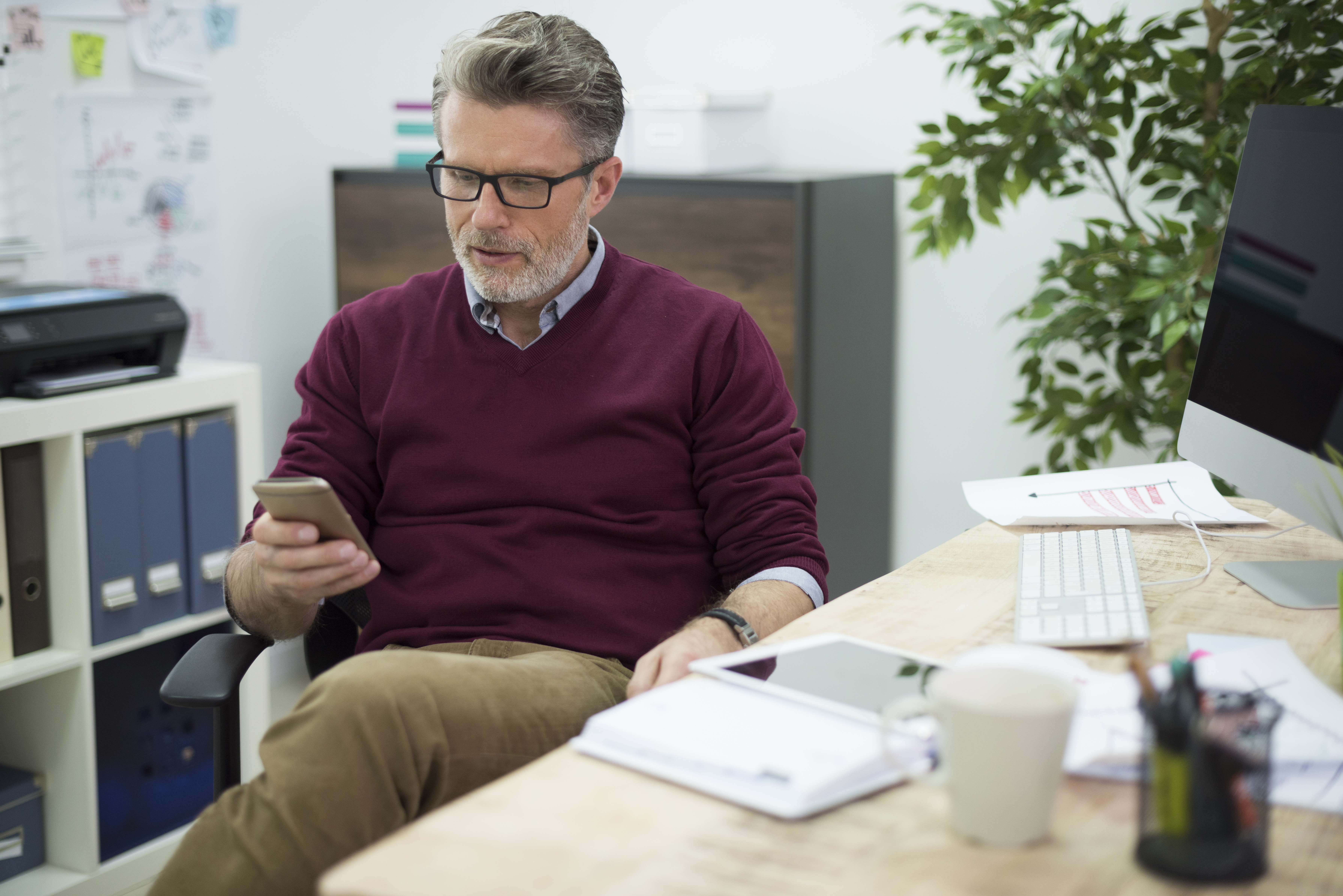 How Banks Can Nail the Handoff from Chatbots to Human Agents